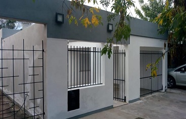 CASA  BARRIO ESTE